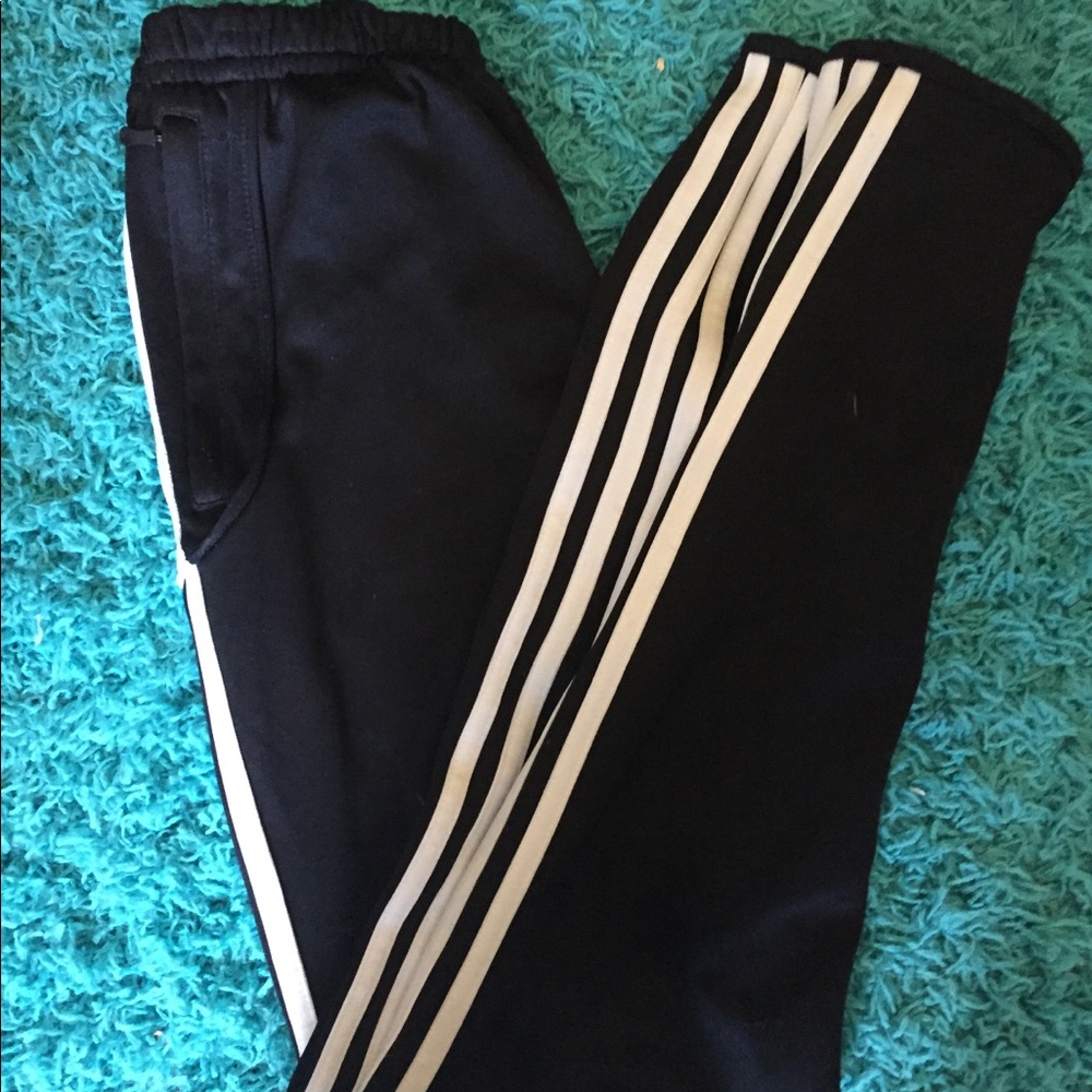 Adidas joggers
